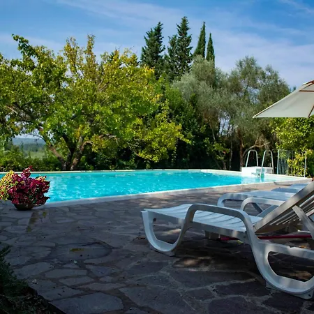 Rustikale Mit Swimmingpool In Den Huegeln Der Toskana By Interhome Apartment
