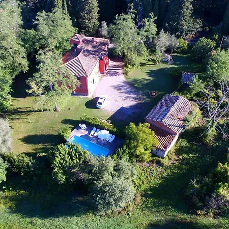 Rustikale Mit Swimmingpool In Den Huegeln Der Toskana By Interhome *